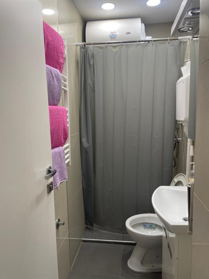 Heet Apartment Belgrad Dış mekan fotoğraf